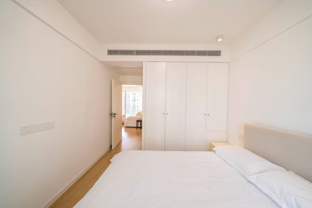 Book and Bed - SML Center