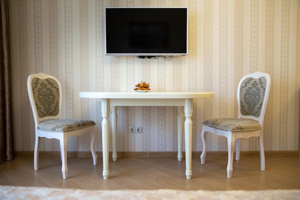 Apartment Etazhydaily Centr