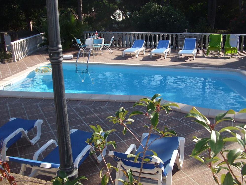 Cottage Sete Mares in Praia das Ma s