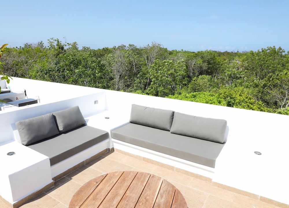 Martiki Condo 2 bedroom sleeps 4
