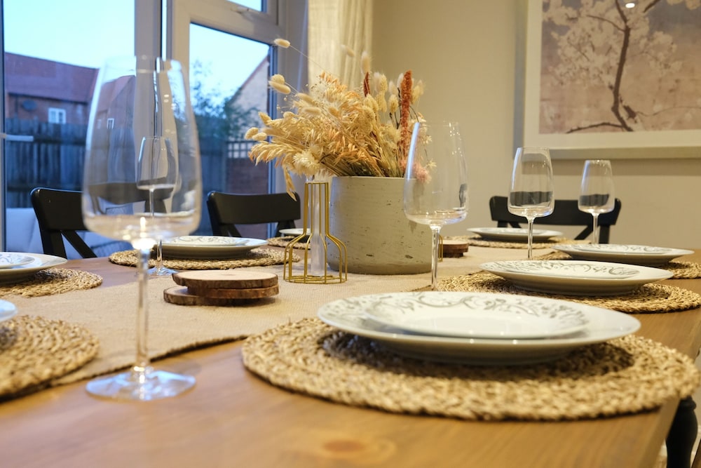 Bicester Villa-6bed-sleeps 14