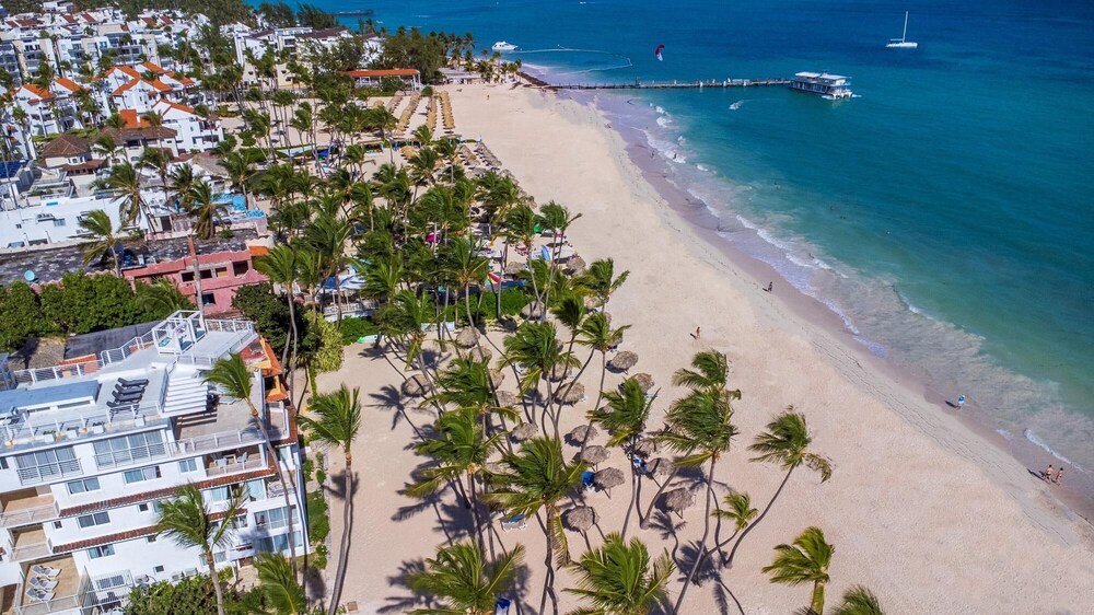 Safe and Secure Private Studio for Rent Right on the Bavaro Beach view 3