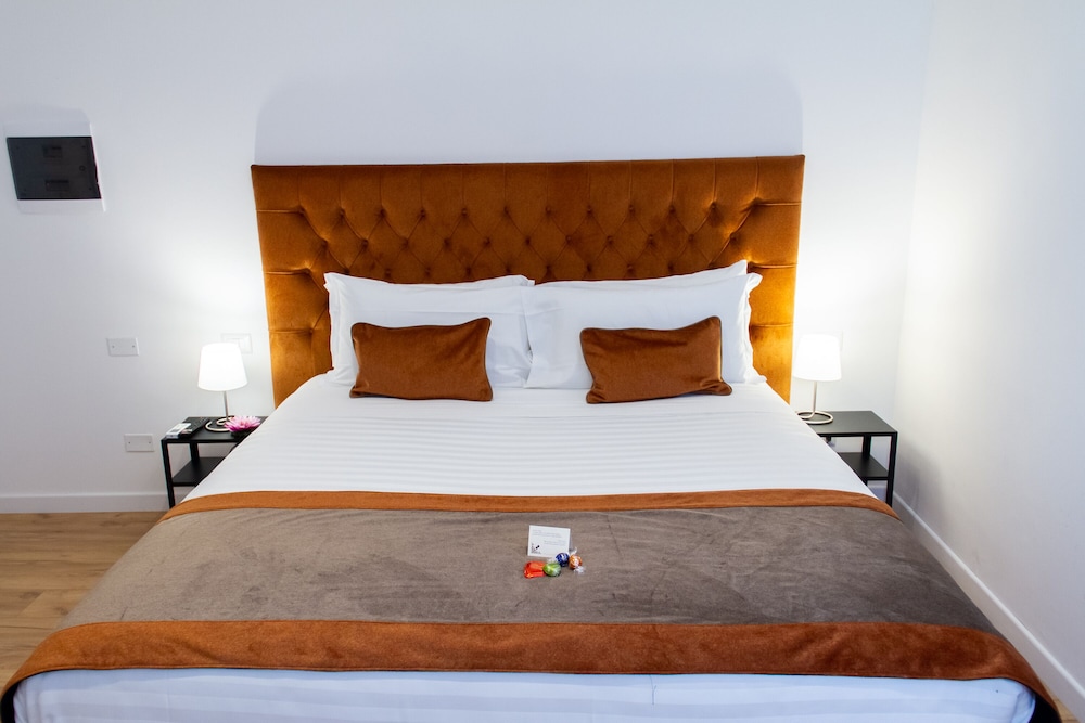 Home at Rome Vatican Suites