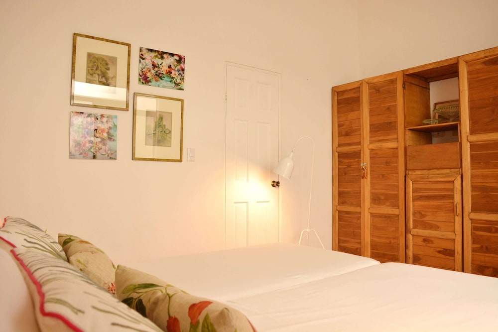Splendid Serviced Guest House Ocean View Montezuma view 3
