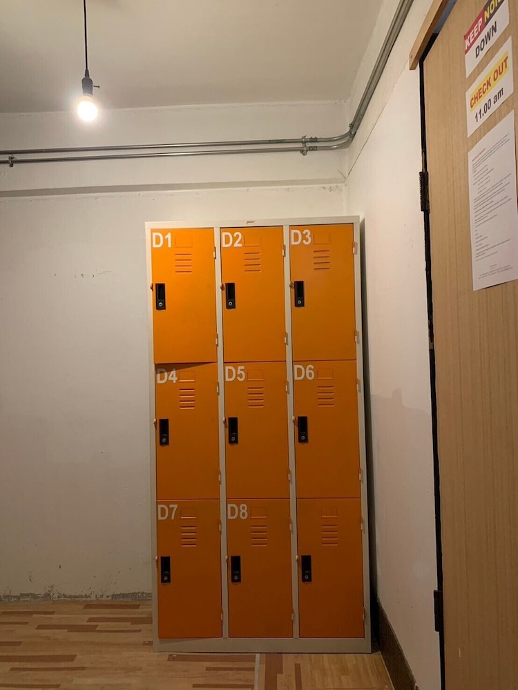 Gravity Hostel