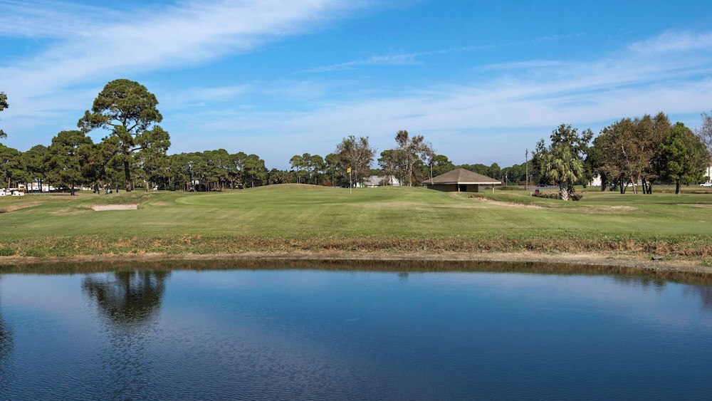 Prime Gulf View Condo Near top Attractions, Dining, & Beach Fun!