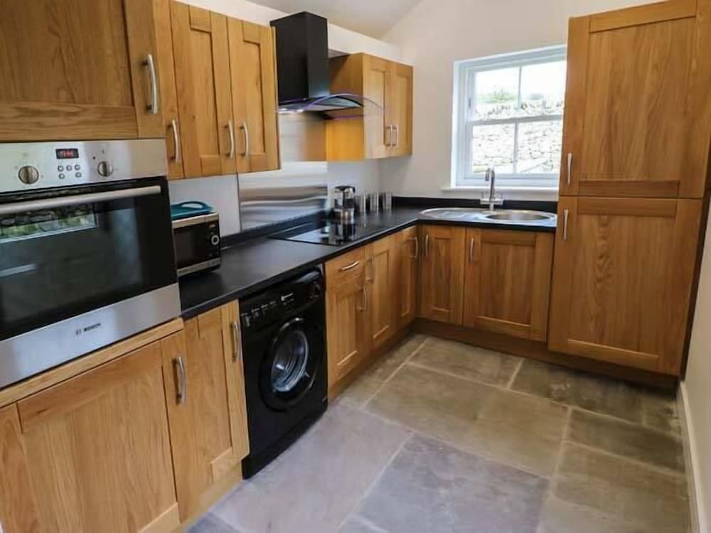 1 Primitive Croft view 5