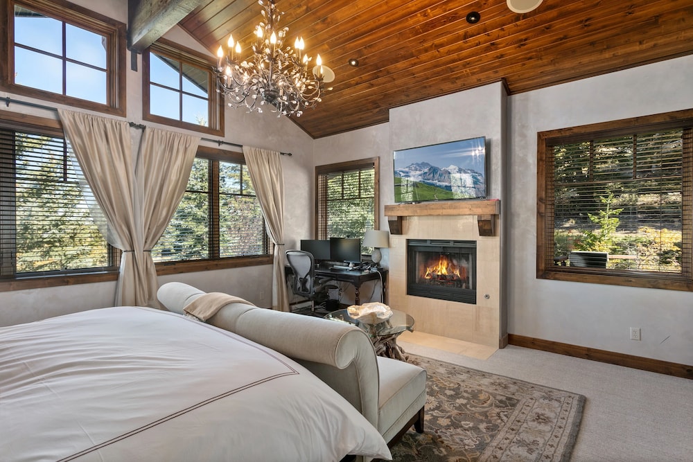 10 - Three Bedroom with Spa Stag Lodge 3 Condo