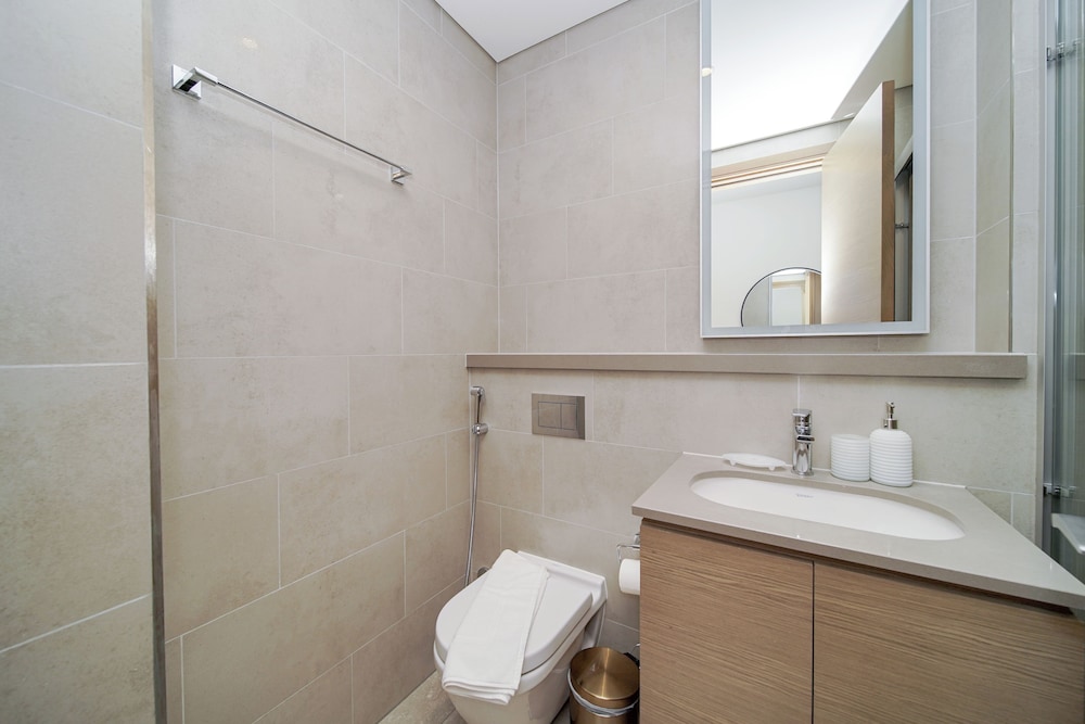 PVH - Tranquil 1BR - Sobha Waves