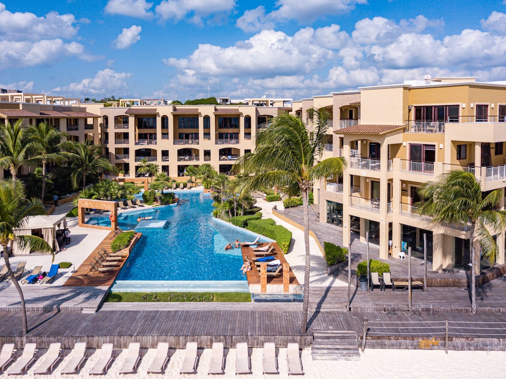 Condo El Faro Coral By Playa Paradise
