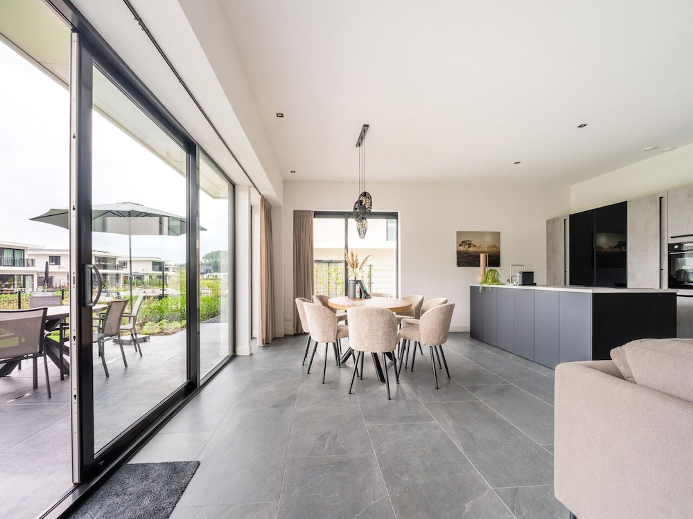Cosy Villa in Zeewolde With Garden view 4