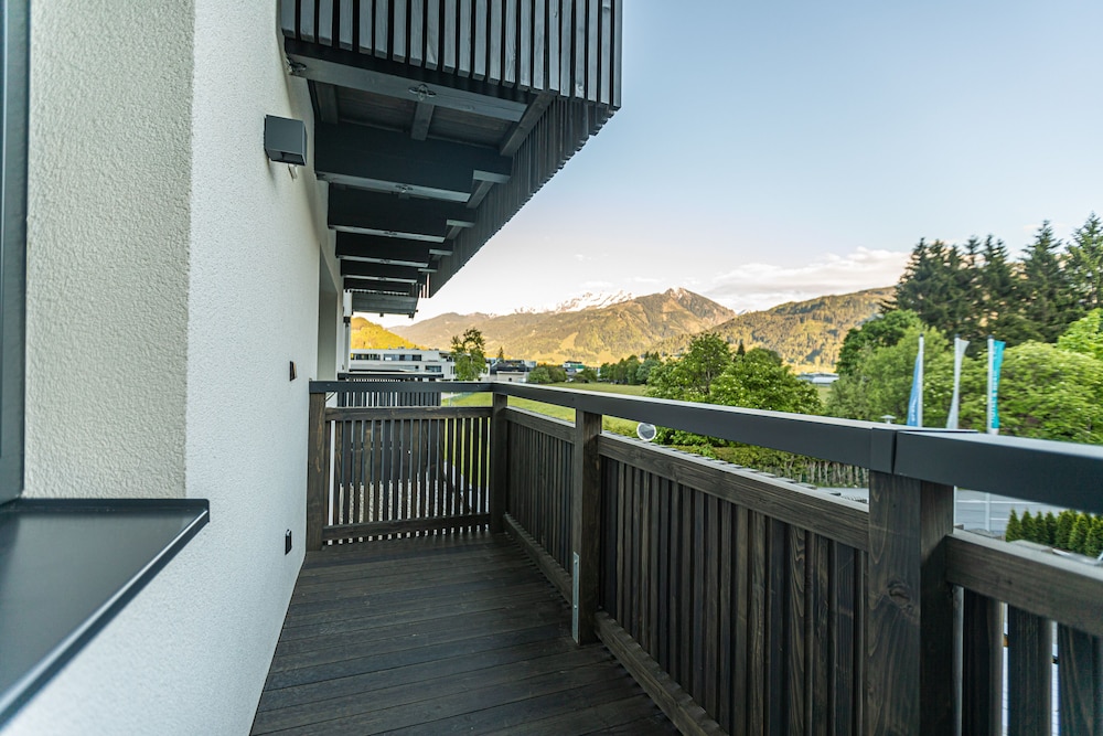 Tevini Alpine Apartments by we rent