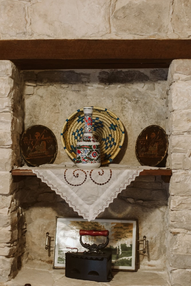 Photo 32