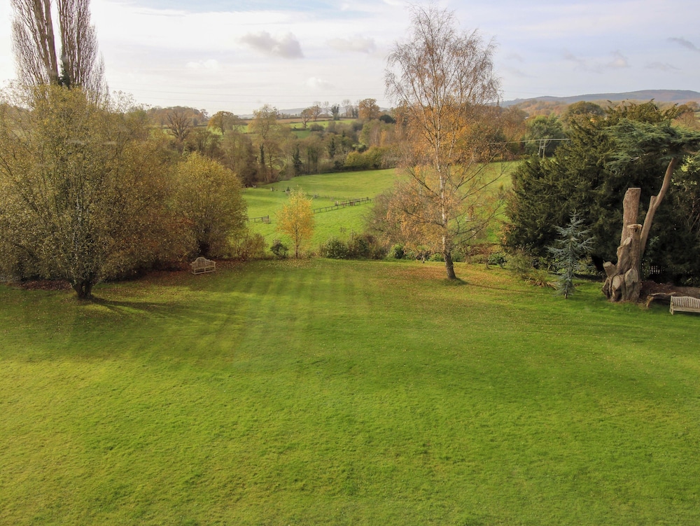 Caynham Court