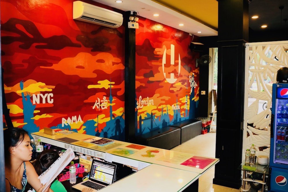 The Hideout - Hostel