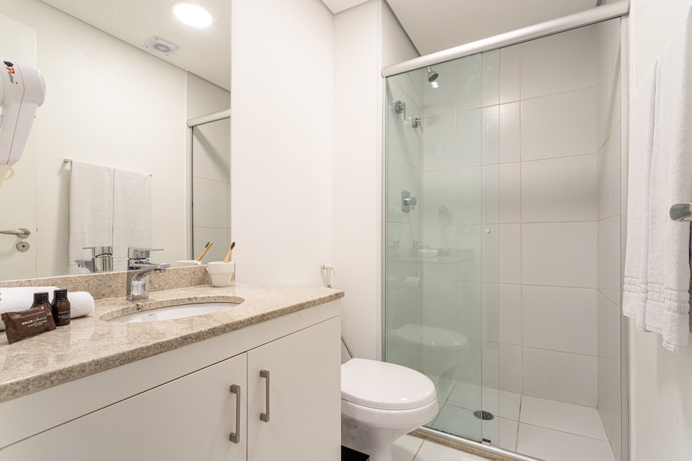 Setin Downtown Genebra by Viva - Apartamentos completos na Bela Vista com piscina