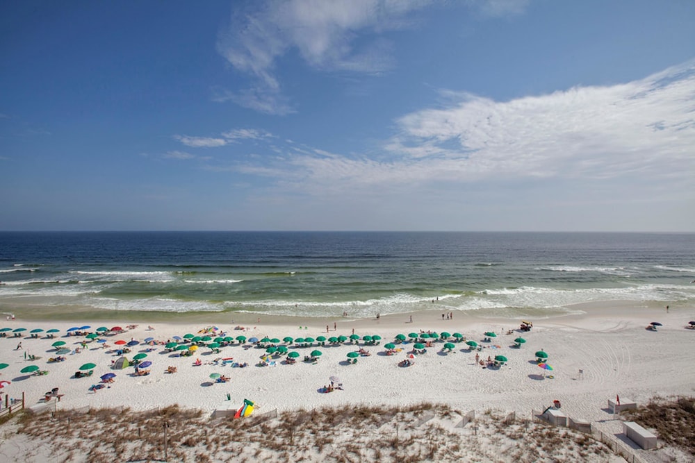 Pelican Beach Resort by Panhandle Getaways