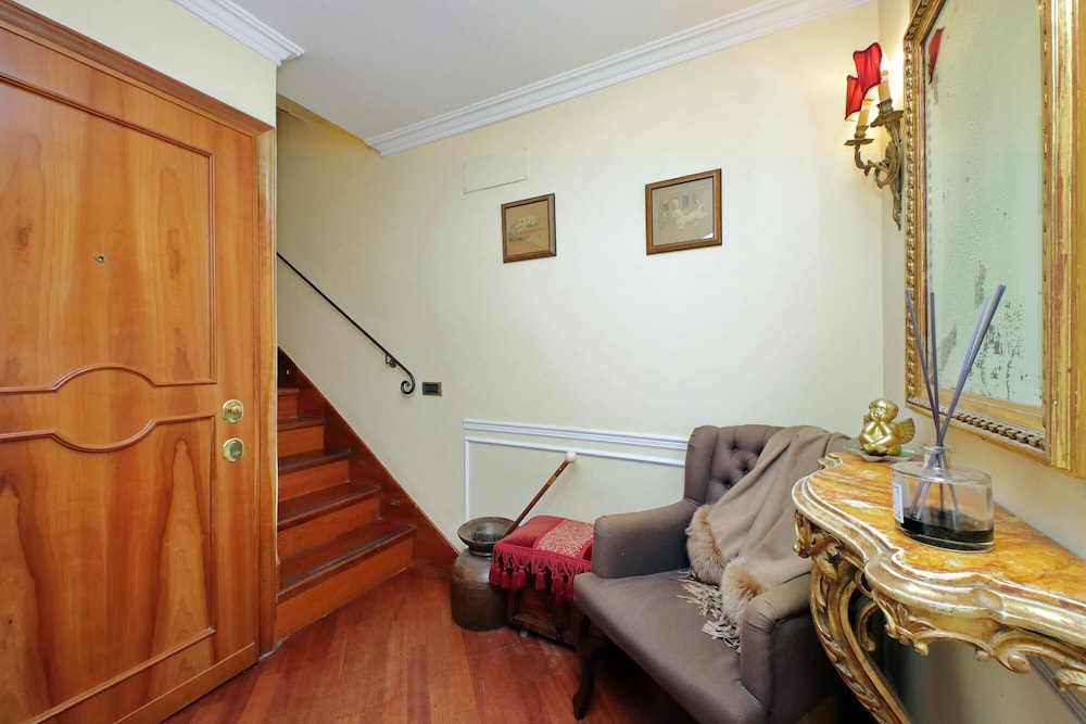 4bnb - Luxury Trevi Apartment w Terrace