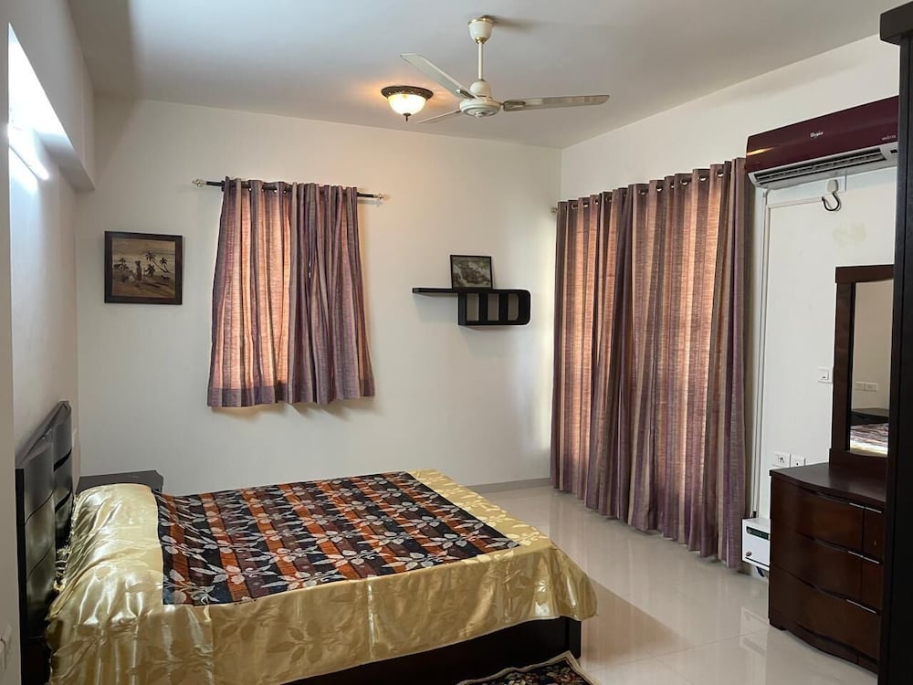 Urban Stay Service Apartments