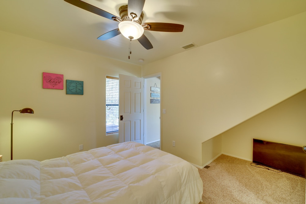 Cozy Pine Getaway w/ Fireplace  Mountain Views! - Property Image 11