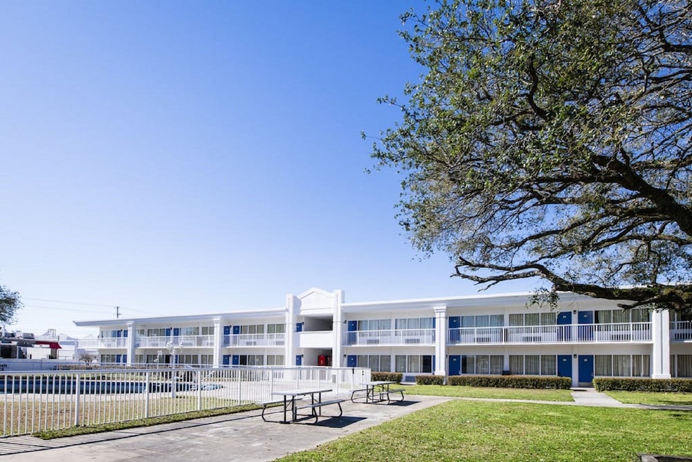 Bluewater Vacation Rentals