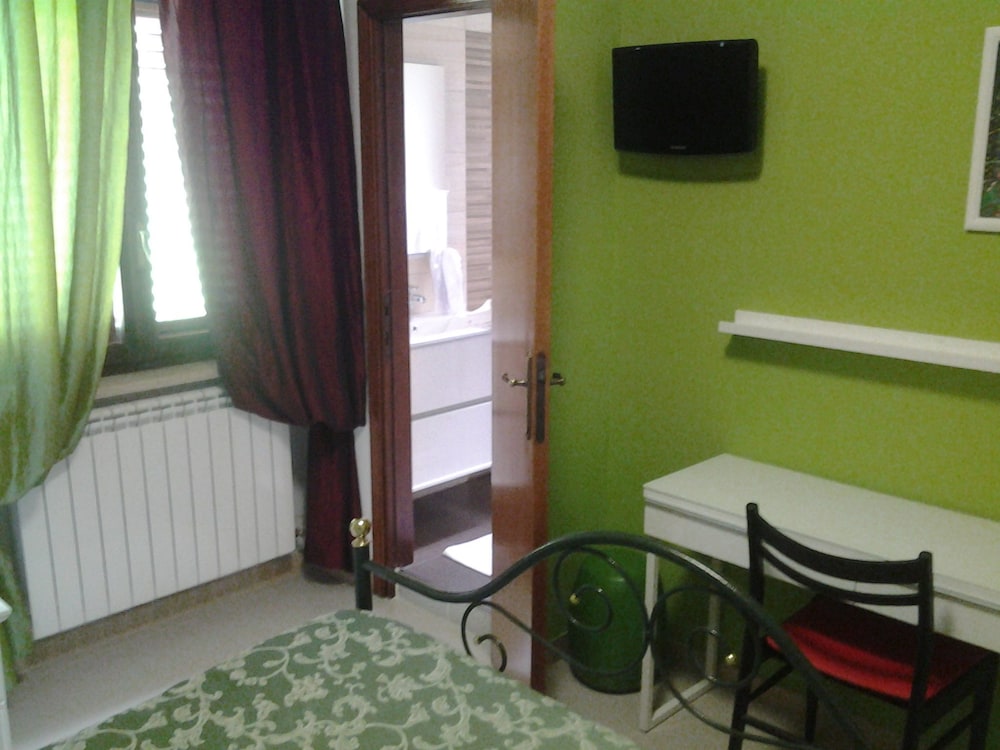 Photo 21