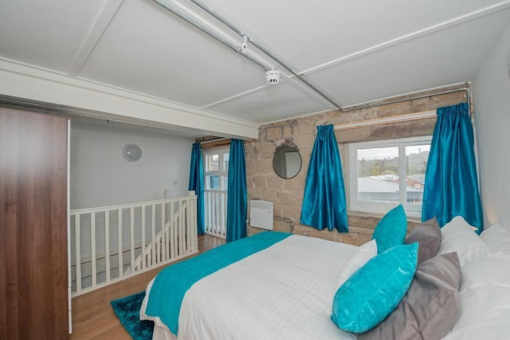 Kirkstall Bridge Apartments - 22