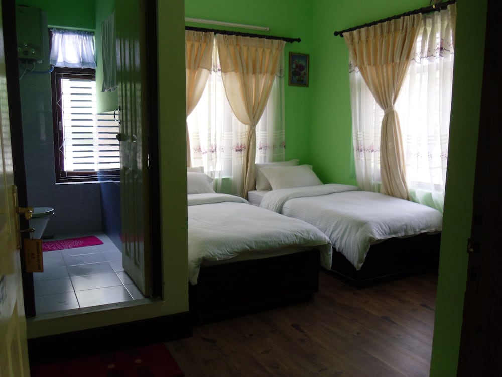 Dipankara Holiday Home
