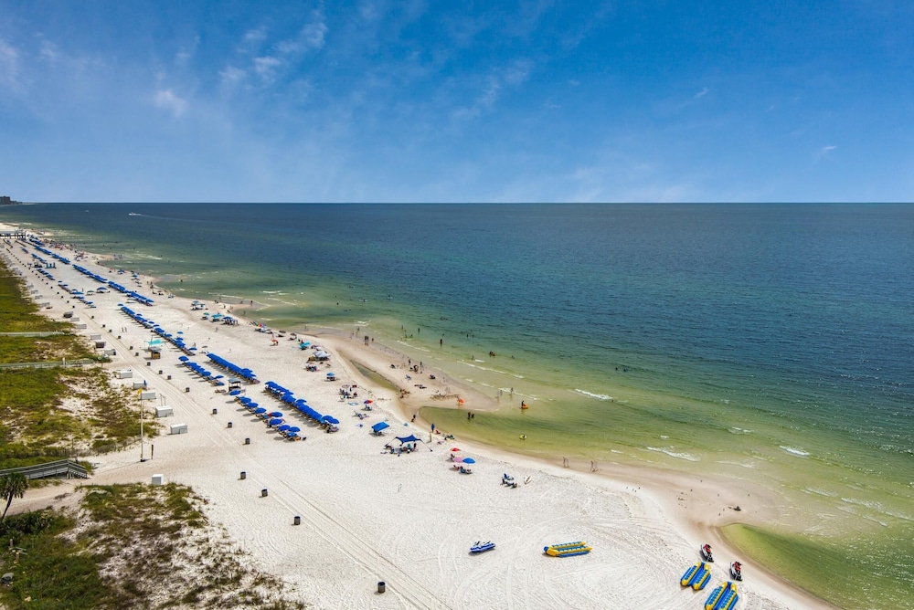 Grandview East 1204