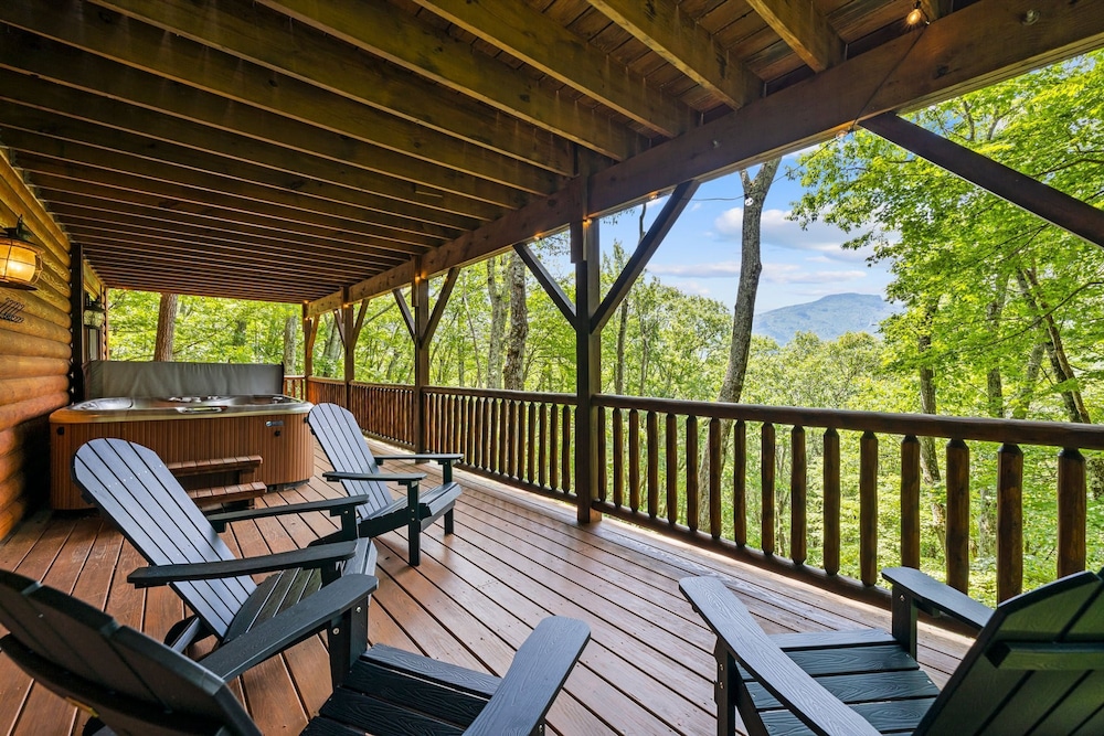 Eagle Nest Lodge Hot Tubs Mountain Views