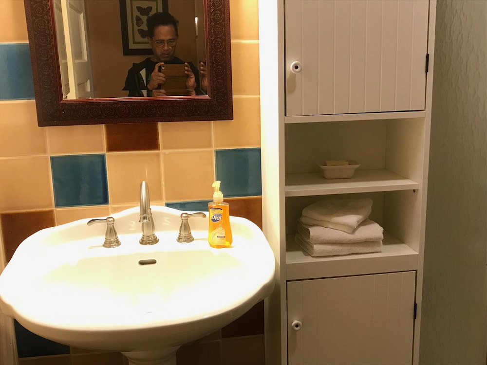 Sanborn Guest House