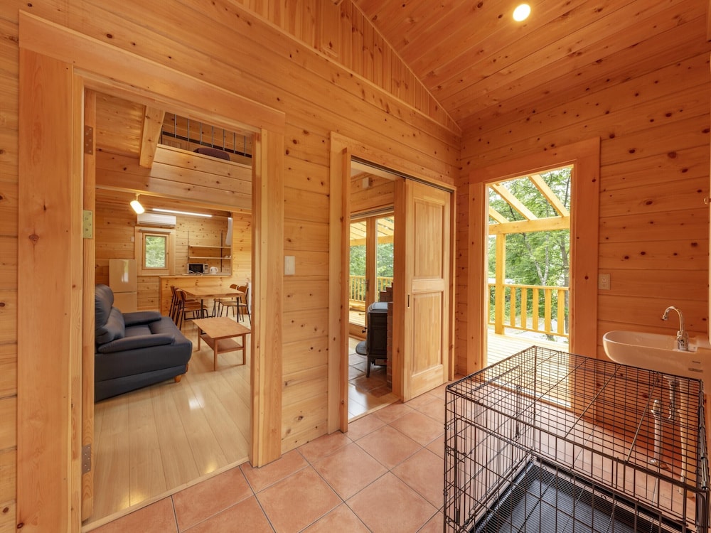 Azumino Wan Wan Paradise Cottage