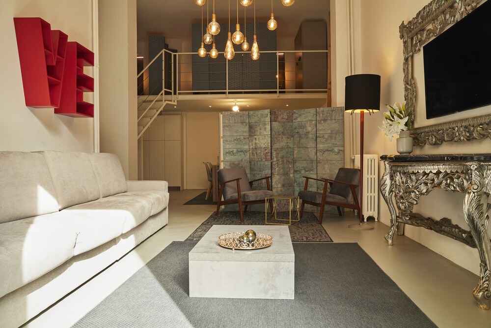 Milan Retreats Brera