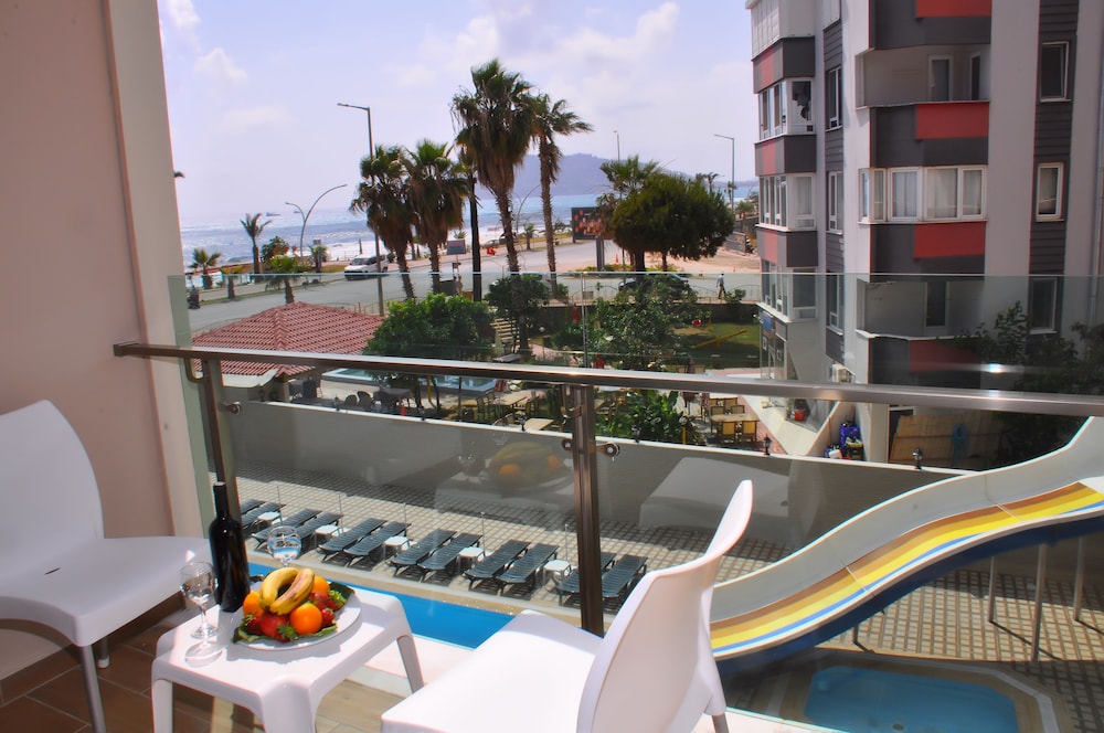 Grand Bayar Beach Hotel - All Inclusive