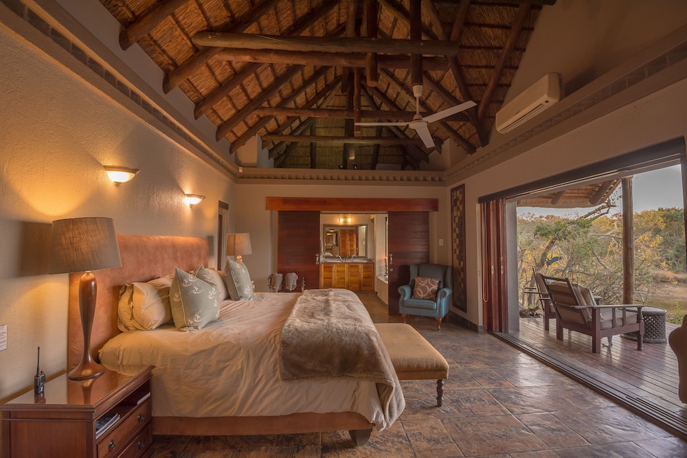 Waterbuck Game Lodge