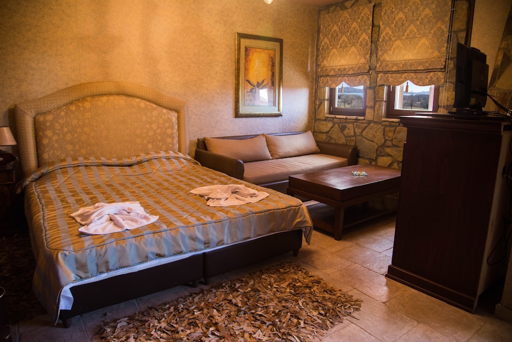Silva Suites