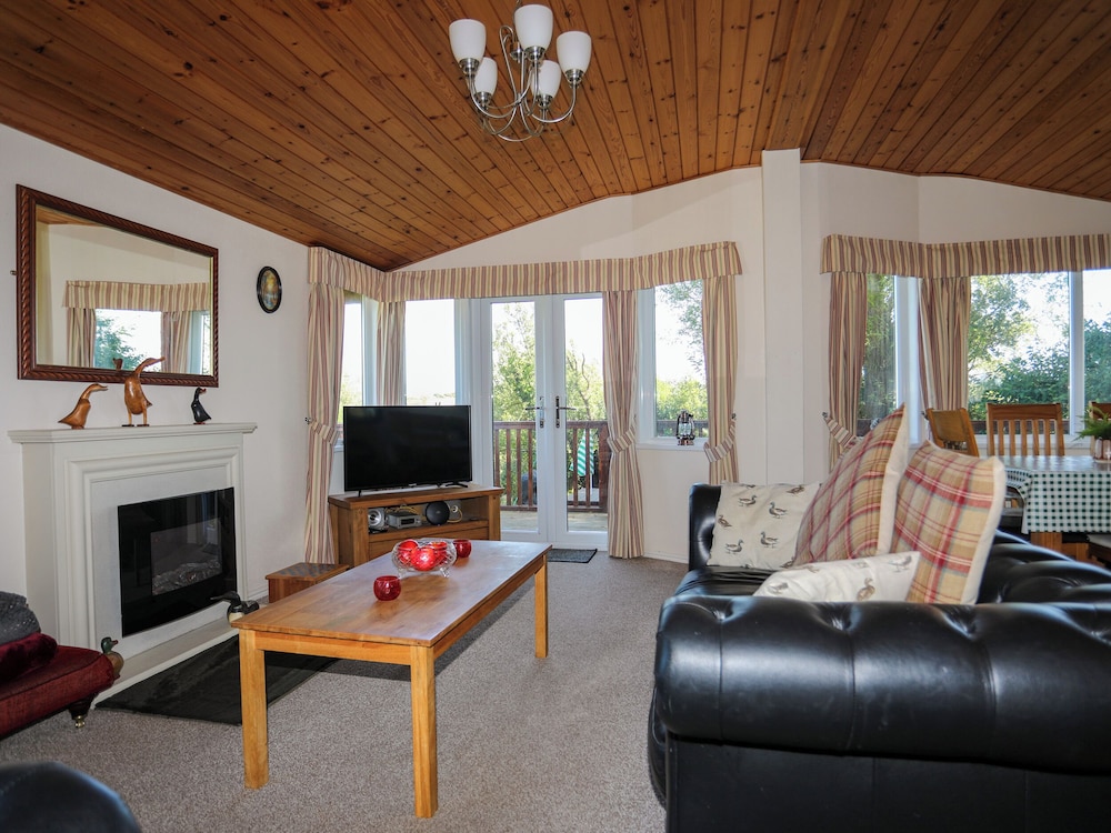 Ffrwd Lodge