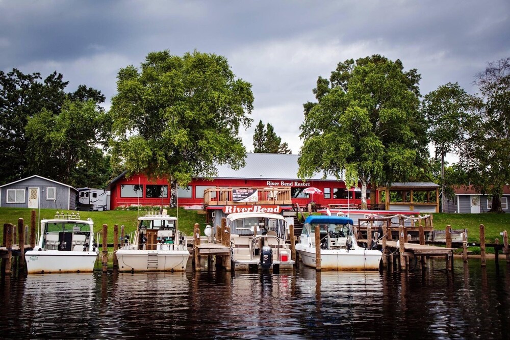 River Bend's Resort
