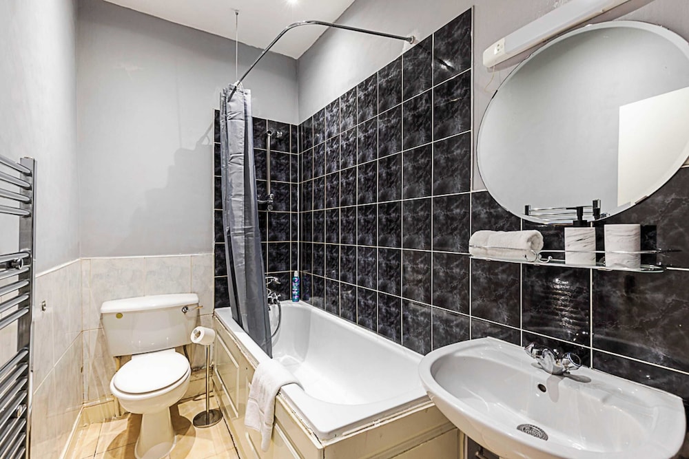 Stylish City Retreat