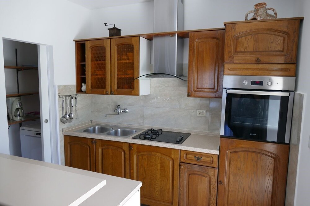 Apartment Davorka / Two Bedroom A1 Priz view 5