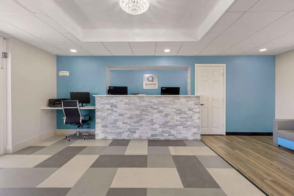 Quality Inn Newberry view 3