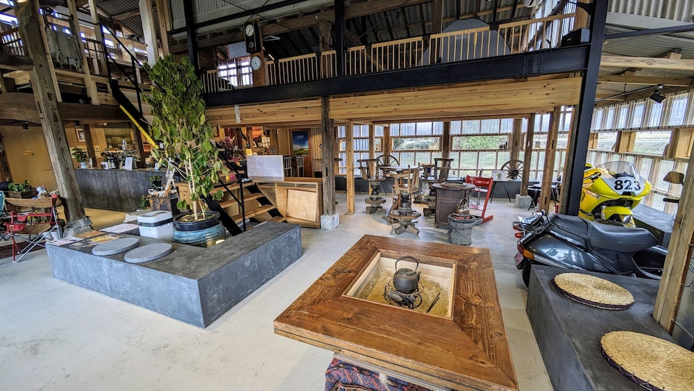 Photo 19