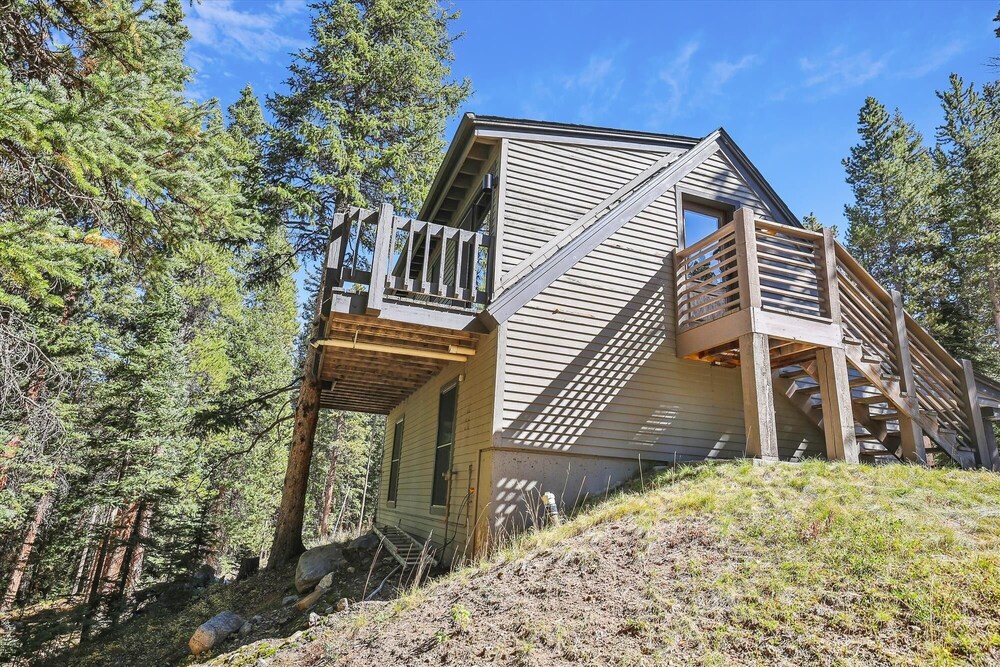 Summit Solitude Estate 3 Bedroom Home