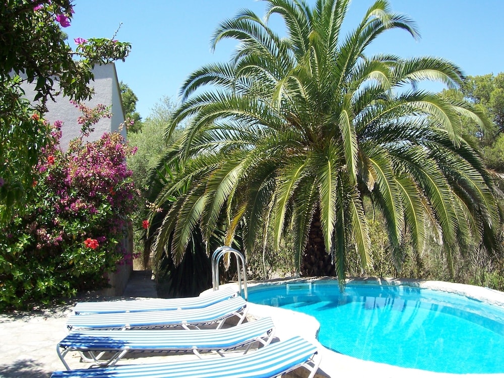 Villa With Pool and air Conditioning photo 1