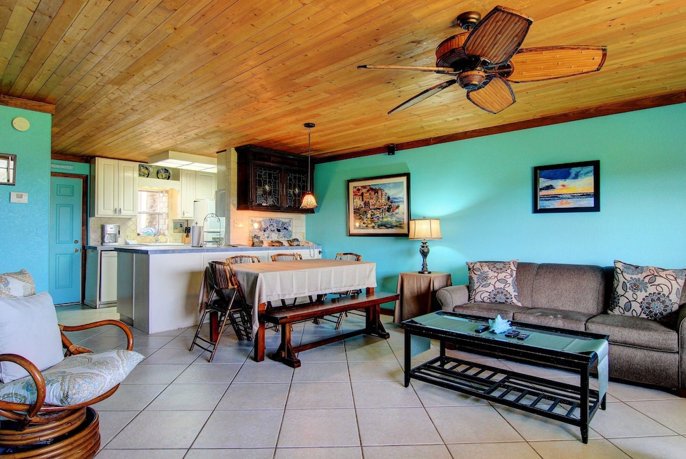 Casita By The Sea IR119