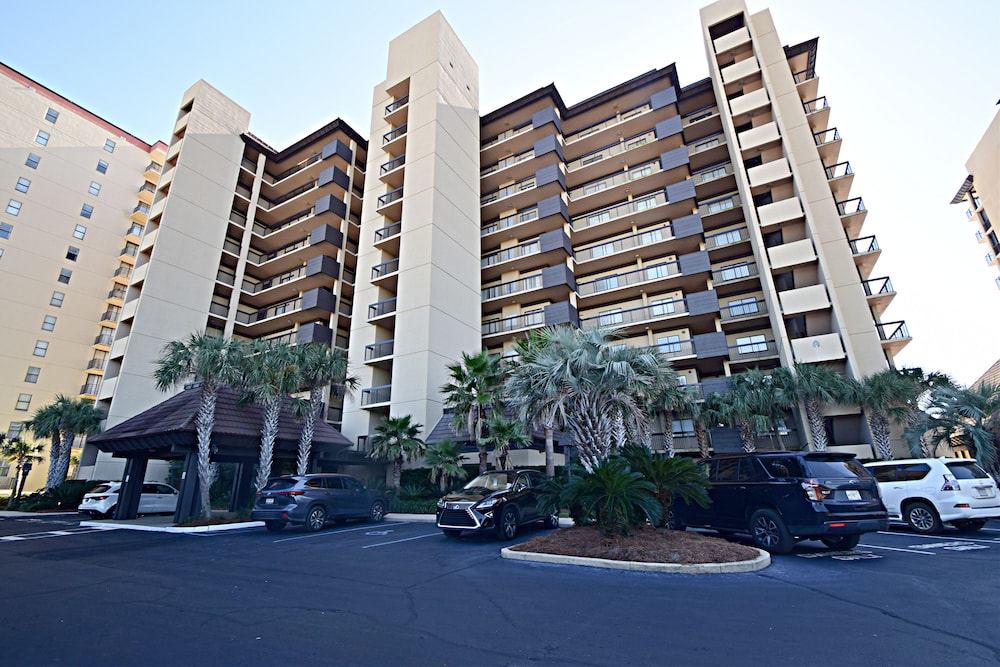 Romar House