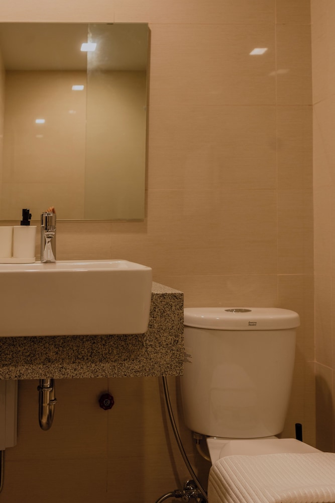 Uptown Park Suites Tower 2