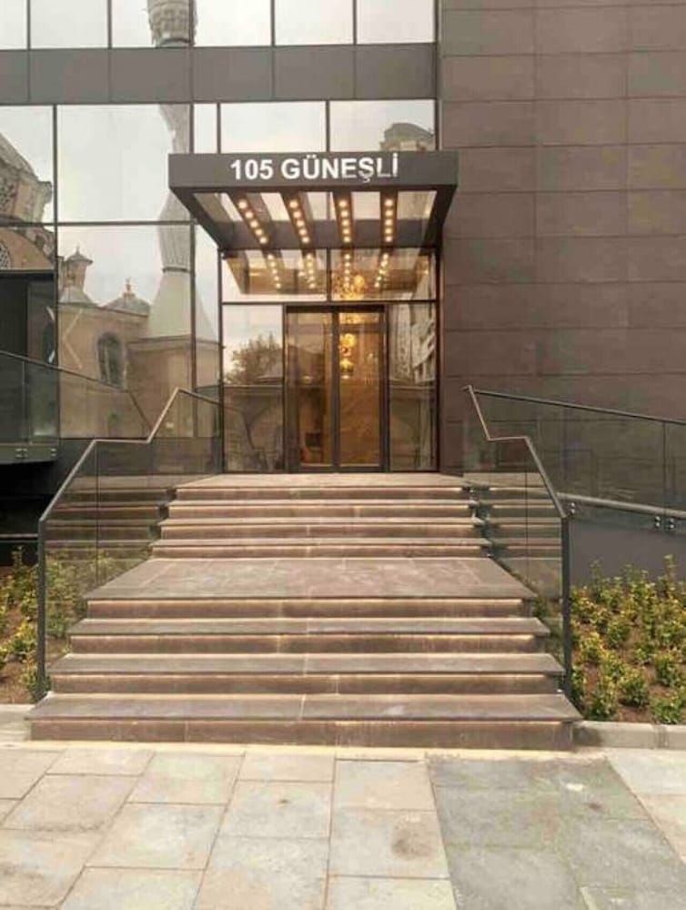 Special 2 1 Suite Apartment Near Mall of Istanbul