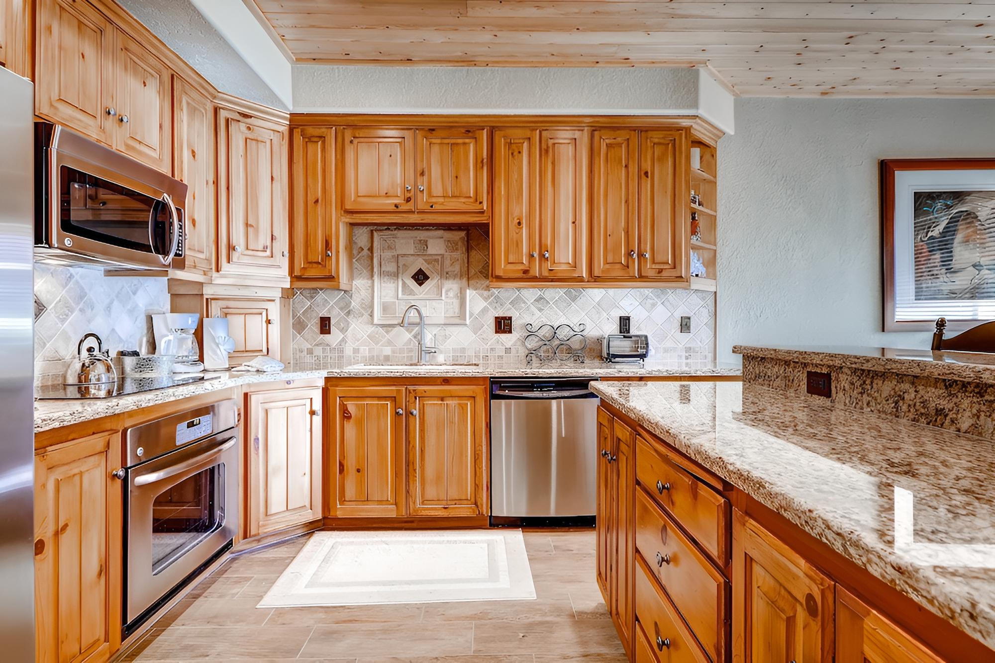 Bristlecone Condominiums by Vacasa