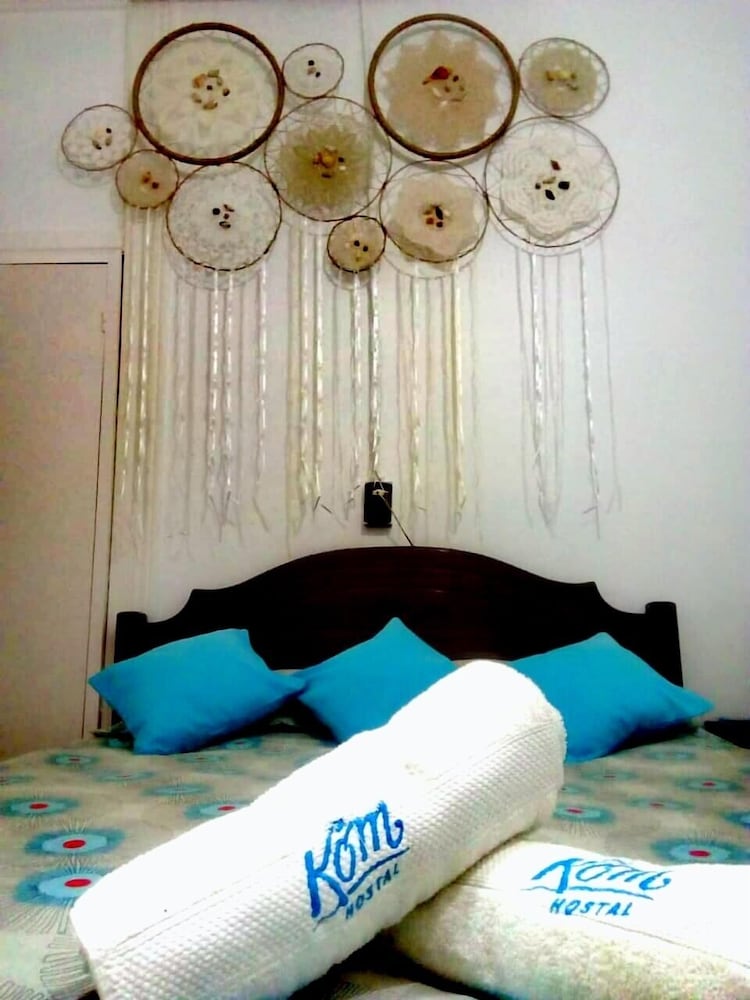 Kom Hostal - Hostel